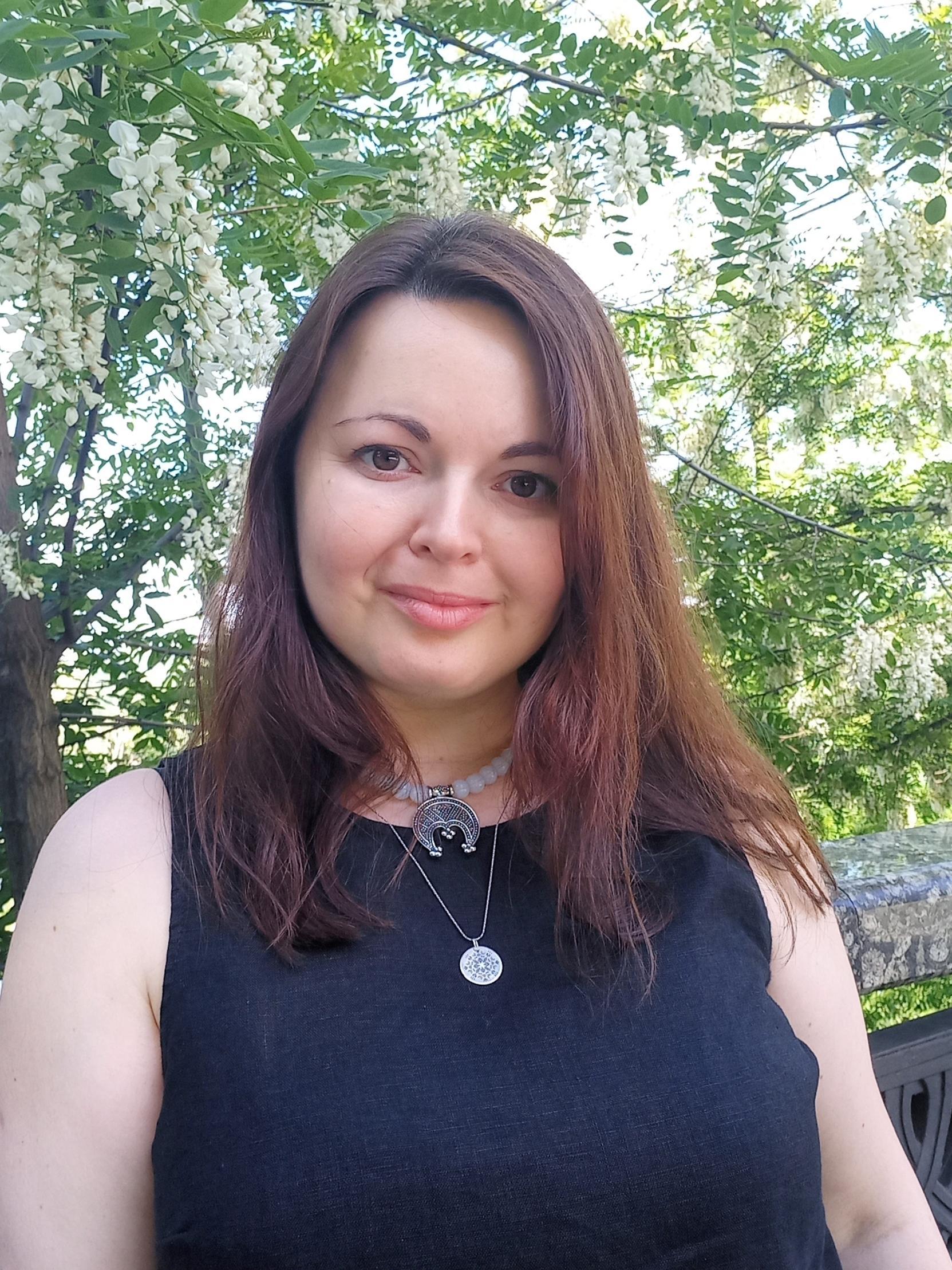 Леся Остапишина