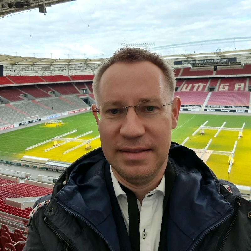 Павло Іванов
